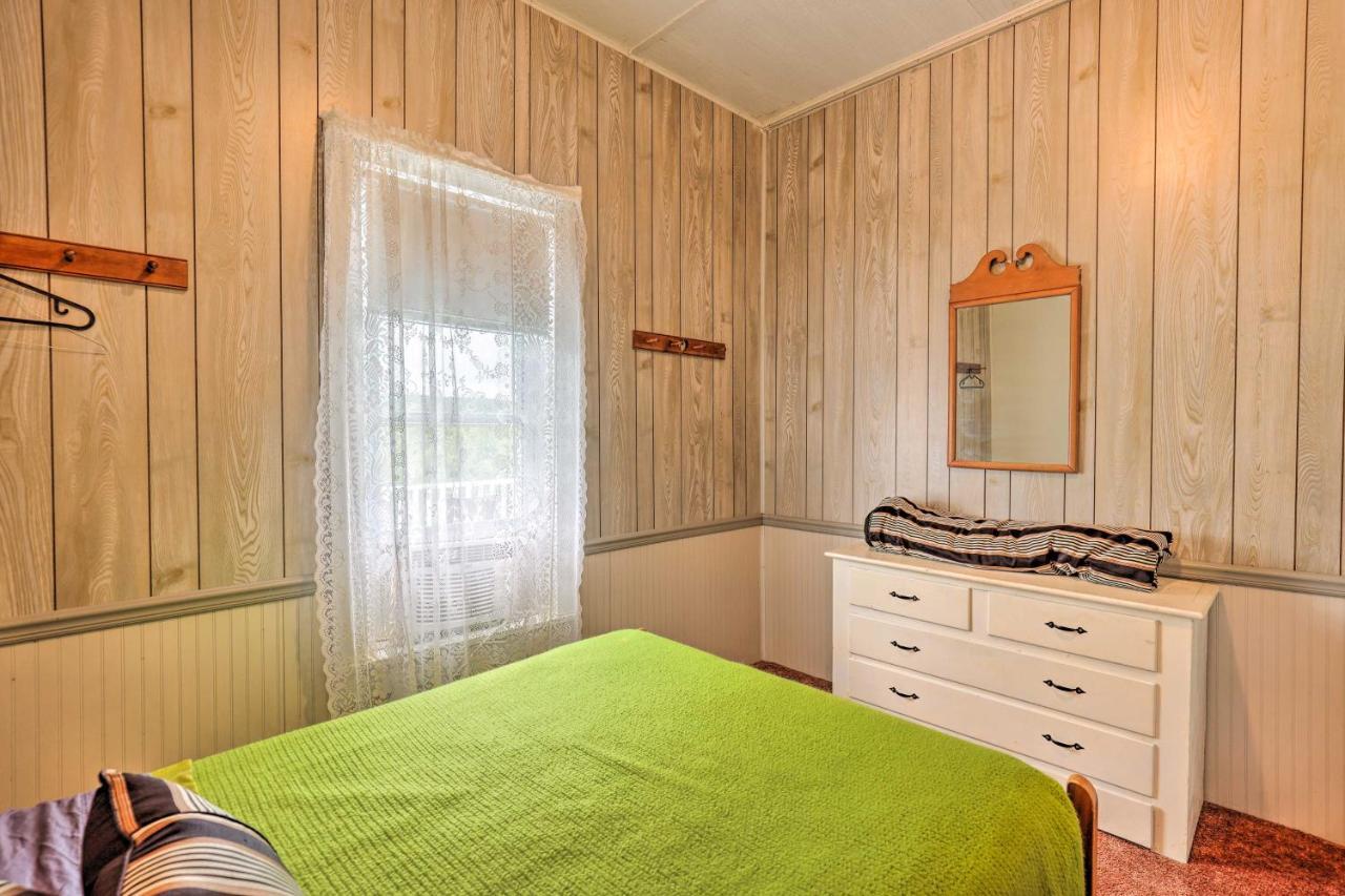 Apartment With Shared Deck And View Of Cowanesque Lake Lawrenceville エクステリア 写真
