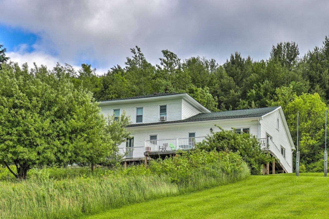 Apartment With Shared Deck And View Of Cowanesque Lake Lawrenceville エクステリア 写真